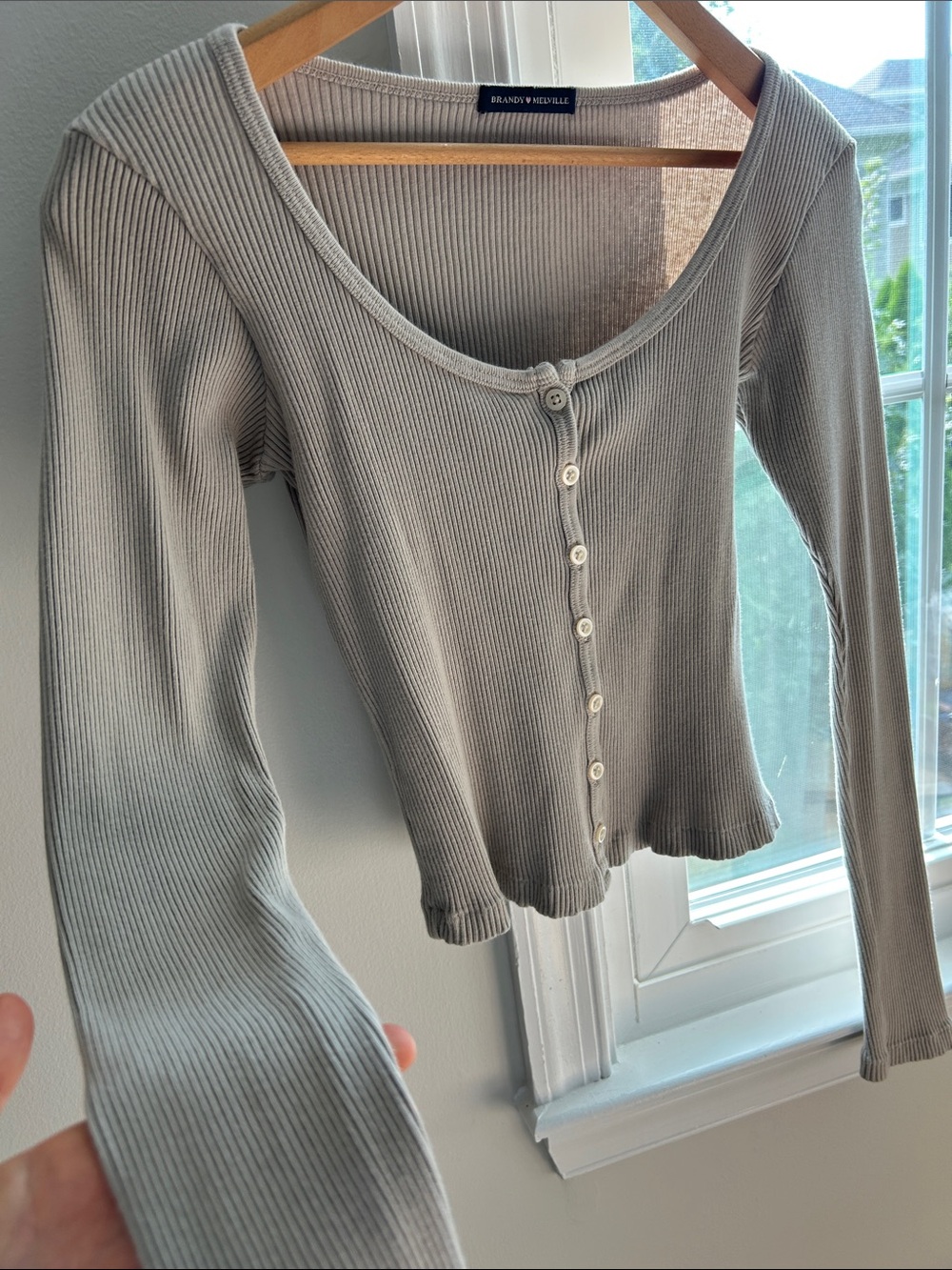 Brandy Melville Taupe Ribbed Button-Front Long Sleeve Tee